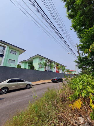 Terreno à Venda, 1.052 m² em Flores - Manaus