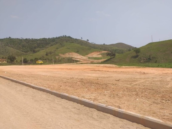 Imagem Terreno à Venda, 360 m² em Rio Bonito Imagem Terreno à Venda, 360 m² em Rio Bonito