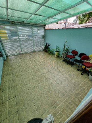 Imagem Casa com 3 Quartos à Venda, 131 m² em Marapé - Santos