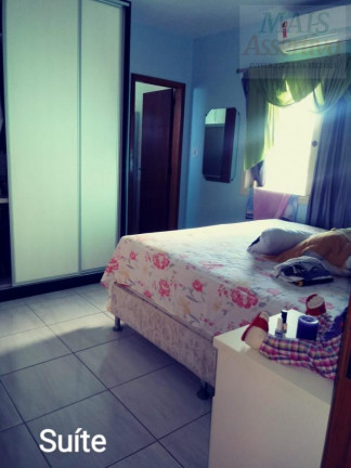 Imagem Casa com 3 Quartos à Venda, 250 m² em Amaral Ribeiro - Sapiranga Imagem Casa com 3 Quartos à Venda, 250 m² em Amaral Ribeiro - Sapiranga