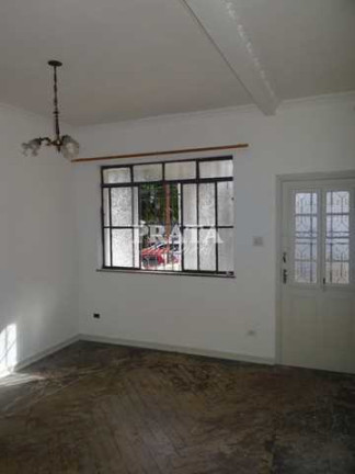 Casa com 2 Quartos à Venda, 210 m² em Gonzaga - Santos