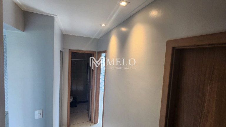 Foto do imóvel Apartamento com 3 Quartos à Venda, 66 m² em Madalena - Recife