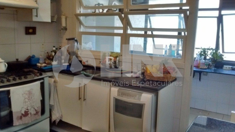 Imagem Apartamento com 3 Quartos à Venda, 194 m² em Auxiliadora - Porto Alegre