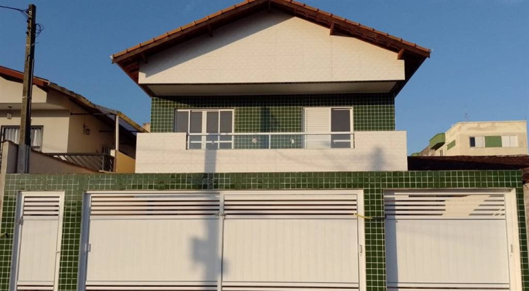 Sobrado com 2 Quartos à Venda, 49 m² em Solemar - Praia Grande