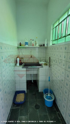 Imagem Casa com 3 Quartos à Venda, 218 m² em Vila Sao Jose - Taubaté