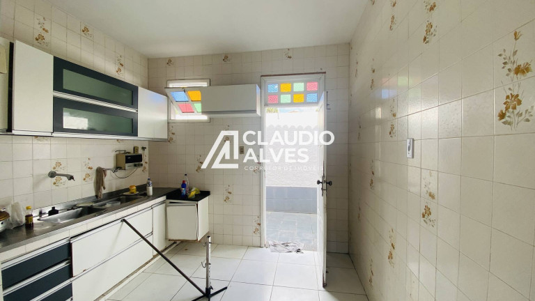 Imagem Casa com 5 Quartos à Venda, 200 m² em São João - Feira De Santana