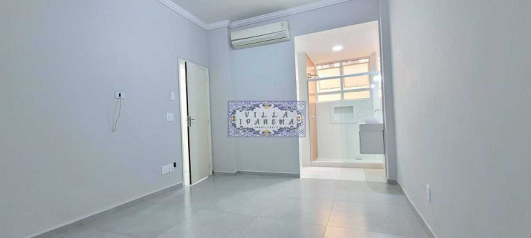 Imagem Apartamento com 3 Quartos à Venda, 124 m² em Leme - Rio De Janeiro