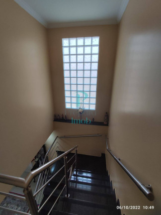 Imagem Casa com 3 Quartos à Venda, 159 m² em Umuarama - Osasco