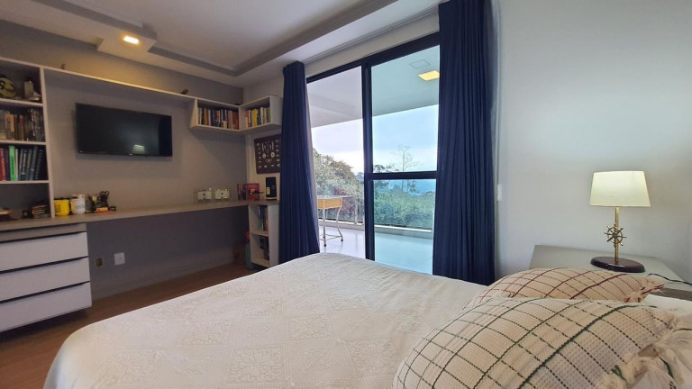 Imagem Casa com 3 Quartos à Venda, 390 m² em Parque Do Ingá - Teresópolis