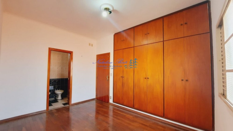 Imagem Casa com 4 Quartos à Venda, 300 m² em Jardim Santana - Campinas Imagem Casa com 4 Quartos à Venda, 300 m² em Jardim Santana - Campinas
