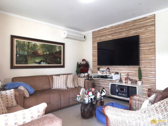 Imagem Casa de Condomínio com 3 Quartos à Venda, 185 m² em Horto Florestal - Ubatuba
