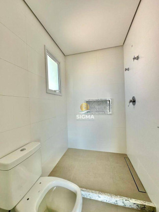 Imagem Cobertura com 3 Quartos à Venda, 200 m² em Enseada - Guarujá
