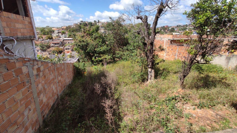 Imagem Casa com 2 Quartos à Venda, 50 m² em Rosaneves - Ribeirão Das Neves