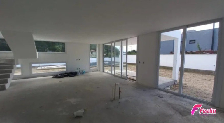 Imagem Casa de Condomínio com 5 Quartos à Venda, 288 m² em Cachoeira Do Bom Jesus - Florianópolis Imagem Casa de Condomínio com 5 Quartos à Venda, 288 m² em Cachoeira Do Bom Jesus - Florianópolis