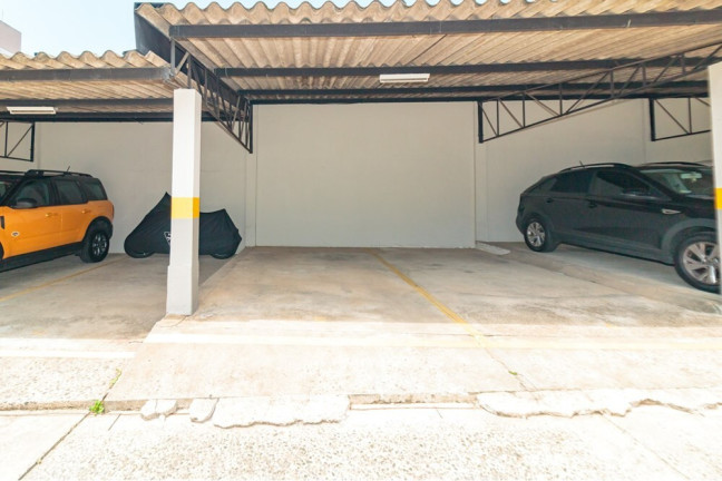 Imagem Imóvel com 3 Quartos à Venda, 138 m² em Higienópolis - Porto Alegre Imagem Imóvel com 3 Quartos à Venda, 138 m² em Higienópolis - Porto Alegre