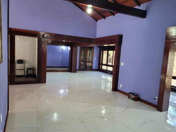 Imagem Casa com 4 Quartos à Venda, 1.600 m² em Albuquerque - Teresópolis Imagem Casa com 4 Quartos à Venda, 1.600 m² em Albuquerque - Teresópolis