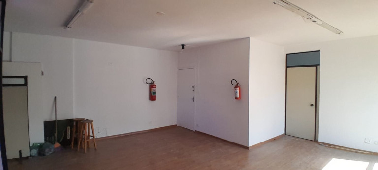 Imóvel Comercial à Venda, 125 m² em Vila Mathias - Santos