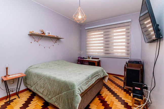 Imagem Apartamento com 2 Quartos à Venda, 77 m² em Bom Fim - Porto Alegre