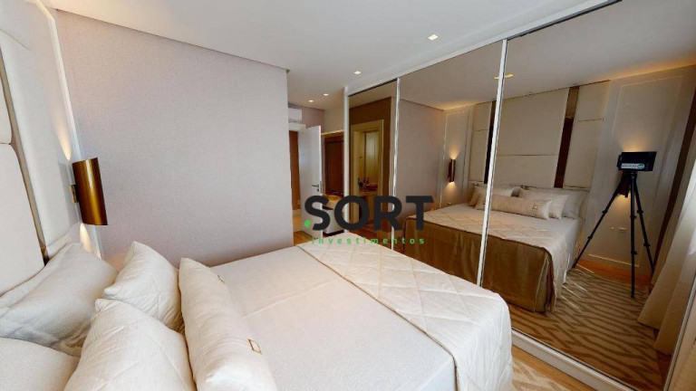 Imagem Apartamento com 4 Quartos à Venda, 129 m² em Pioneiros - Balneário Camboriú Imagem Apartamento com 4 Quartos à Venda, 129 m² em Pioneiros - Balneário Camboriú