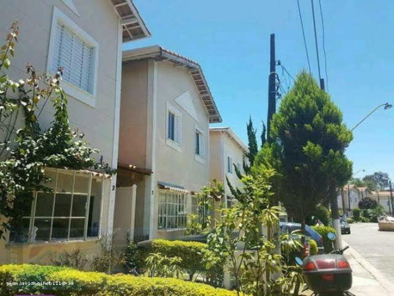 Imagem Casa à Venda, em Gramado - Cotia Imagem Casa à Venda, em Gramado - Cotia