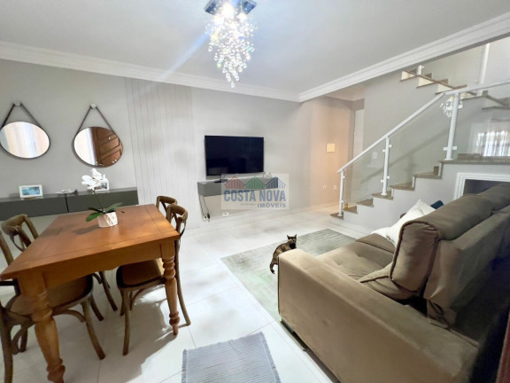 Imagem Casa com 3 Quartos à Venda, 128 m² Imagem Casa com 3 Quartos à Venda, 128 m²
