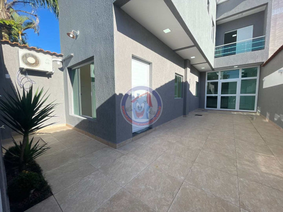 Casa com 3 Quartos à Venda, 130 m² em Flórida - Praia Grande