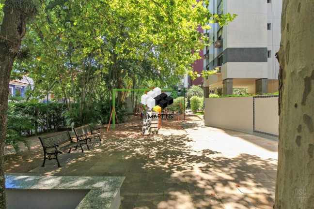 Imagem Apartamento com 3 Quartos à Venda, 120 m² em Moinhos De Vento - Porto Alegre
