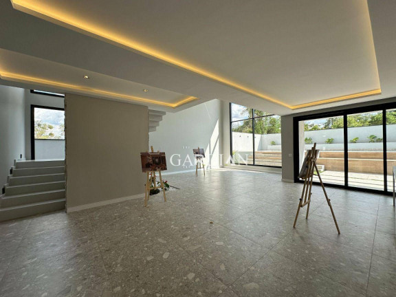 Imagem Casa com 3 Quartos à Venda, 388 m² em Vila Dos Pinheiros - Indaiatuba