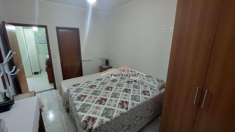 Imagem Apartamento com 2 Quartos à Venda, 86 m² em Vila Guilhermina - Praia Grande