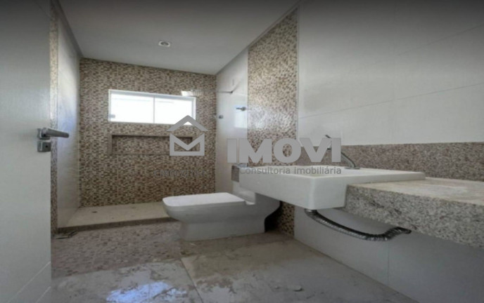 Imagem Casa com 5 Quartos à Venda,  em Interlagos - Vila Velha