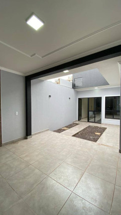 Imagem Casa com 2 Quartos à Venda, 75 m² em Esmeralda - Cascavel