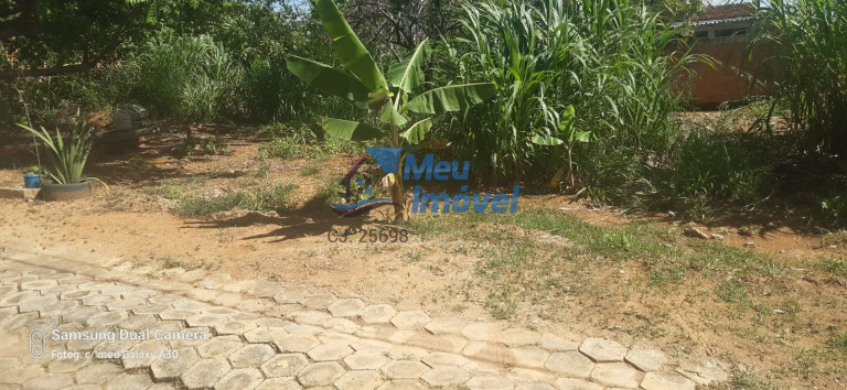 Imagem Terreno à Venda, 120 m² em Recanto Das Emas - Brasília Imagem Terreno à Venda, 120 m² em Recanto Das Emas - Brasília