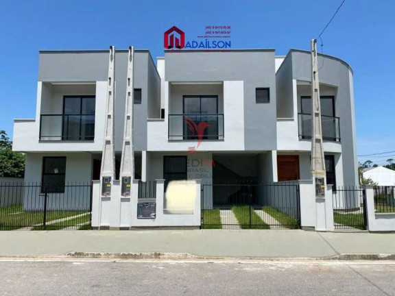 Casa com 3 Quartos à Venda, 9.043 m² em Forquilhas - São José