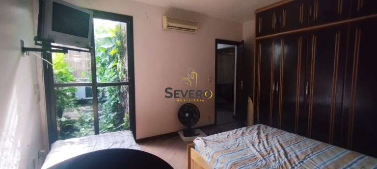 Imagem Casa com 3 Quartos à Venda, 270 m² em Centro - São Gonçalo Imagem Casa com 3 Quartos à Venda, 270 m² em Centro - São Gonçalo