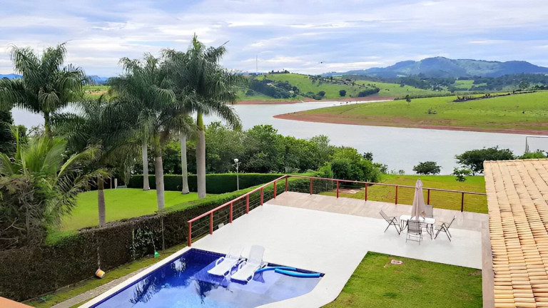 Casa com 8 Quartos à Venda, 1.000 m² em Imóvel Na Represa - Piracaia