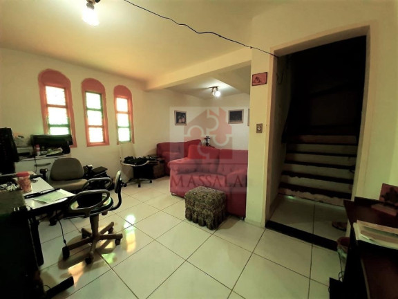 Casa com 3 Quartos à Venda, 236 m² em São José - Porto Alegre