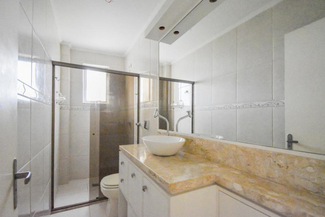 Imagem Apartamento com 2 Quartos à Venda, 65 m² em Vila Jardim - Porto Alegre Imagem Apartamento com 2 Quartos à Venda, 65 m² em Vila Jardim - Porto Alegre