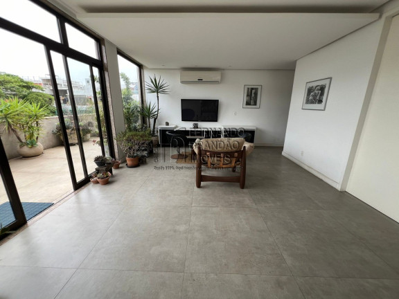 Imagem Imóvel com 5 Quartos à Venda, 446 m² em Barra Da Tijuca - Rio De Janeiro Imagem Imóvel com 5 Quartos à Venda, 446 m² em Barra Da Tijuca - Rio De Janeiro