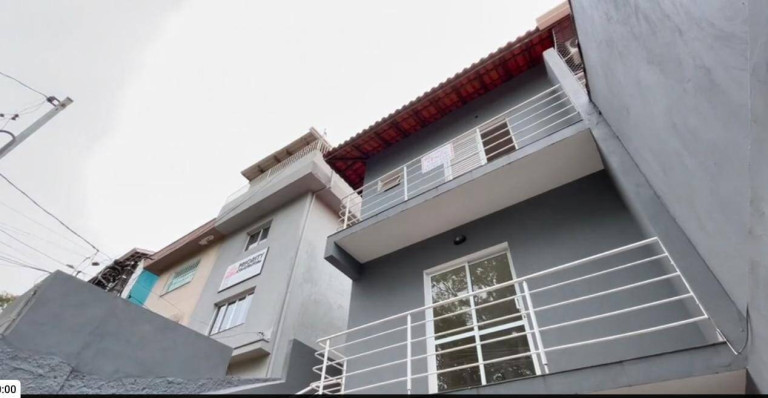 Casa com 3 Quartos para Alugar, 135 m² em Jardim Semiramis - Cotia