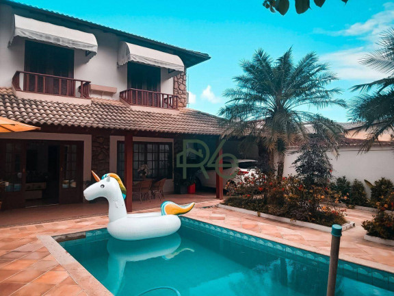 Sobrado com 5 Quartos à Venda, 303 m² em Parque Das Palmeiras - Angra Dos Reis