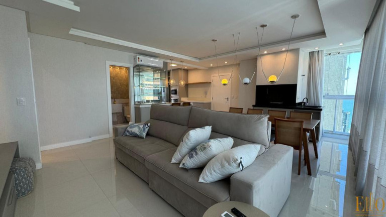 Apartamento com 3 Quartos à Venda, 115 m² em Meia Praia - Itapema