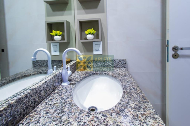 Imagem Apartamento com 2 Quartos à Venda, 70 m² em Bombas - Bombinhas