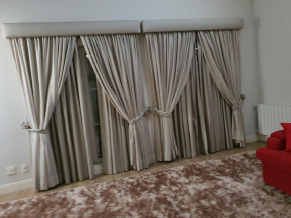 Imagem Apartamento com 4 Quartos à Venda, 264 m² em Centro - Gramado Imagem Apartamento com 4 Quartos à Venda, 264 m² em Centro - Gramado