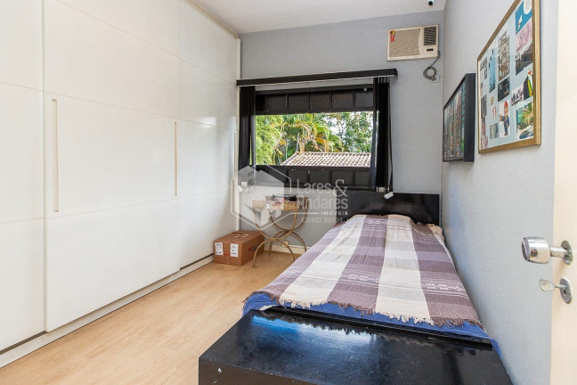 Imagem Casa com 4 Quartos à Venda, 198 m² em Alto De Pinheiros - São Paulo Imagem Casa com 4 Quartos à Venda, 198 m² em Alto De Pinheiros - São Paulo