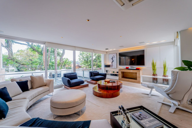 Imagem Casa com 3 Quartos à Venda, 380 m² em Jardim Cordeiro - São Paulo