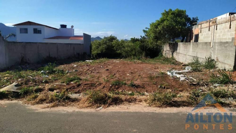 Imóvel à Venda, 360 m² em Santa Mônica - Guarapari