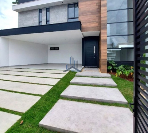 Imagem Sobrado com 3 Quartos à Venda, 160 m² em Glória - Joinville