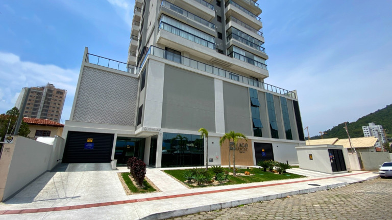 Imagem Apartamento com 2 Quartos à Venda, 83 m² em Fazenda - Itajaí Imagem Apartamento com 2 Quartos à Venda, 83 m² em Fazenda - Itajaí