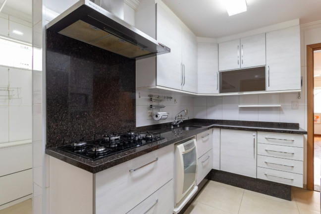 Imagem Apartamento com 2 Quartos à Venda, 80 m² em Moema - São Paulo
