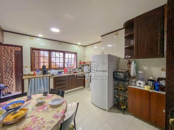 Imagem Casa com 4 Quartos à Venda, 148 m² em Alto - Teresópolis Imagem Casa com 4 Quartos à Venda, 148 m² em Alto - Teresópolis